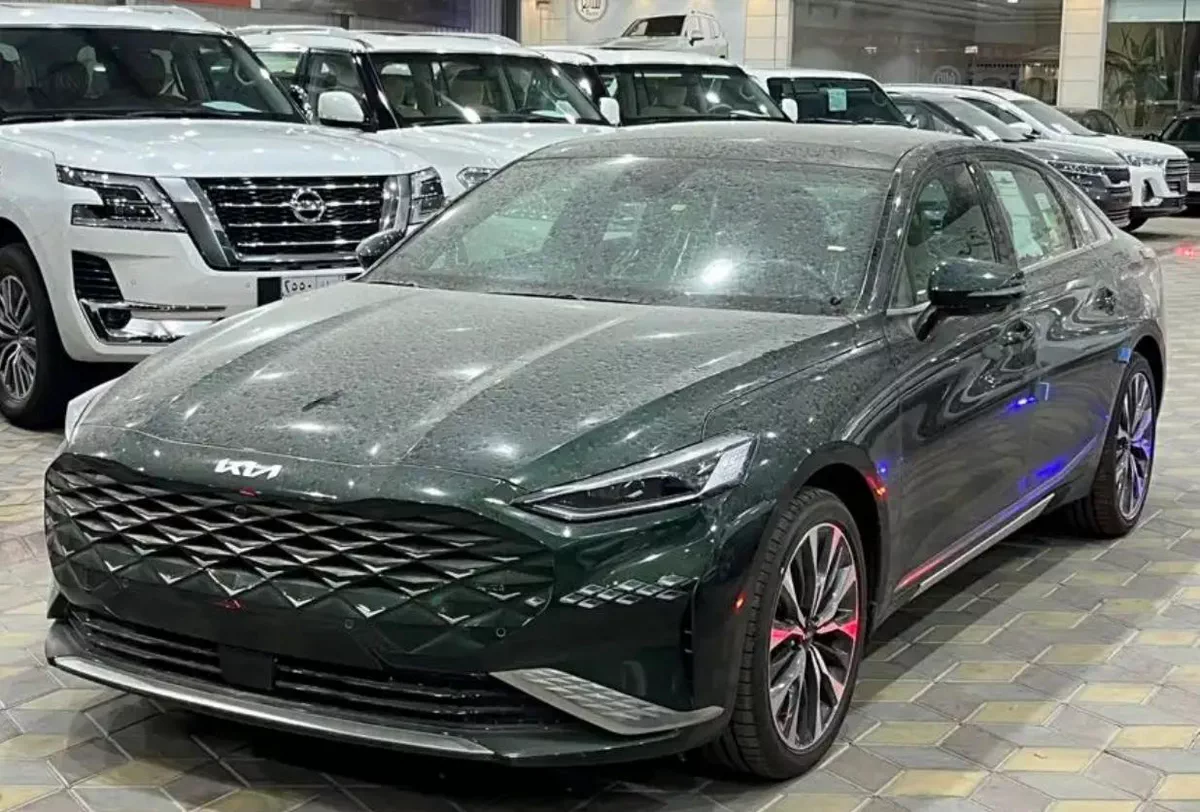 2026 Kia K8