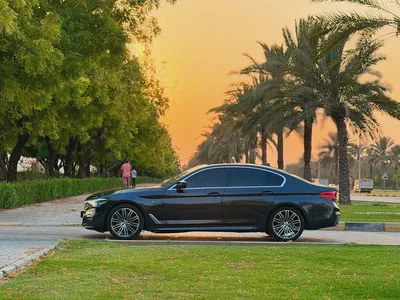 BMW 5-Series 520i 2020 - Korean Specs - Luxury Sedan-5