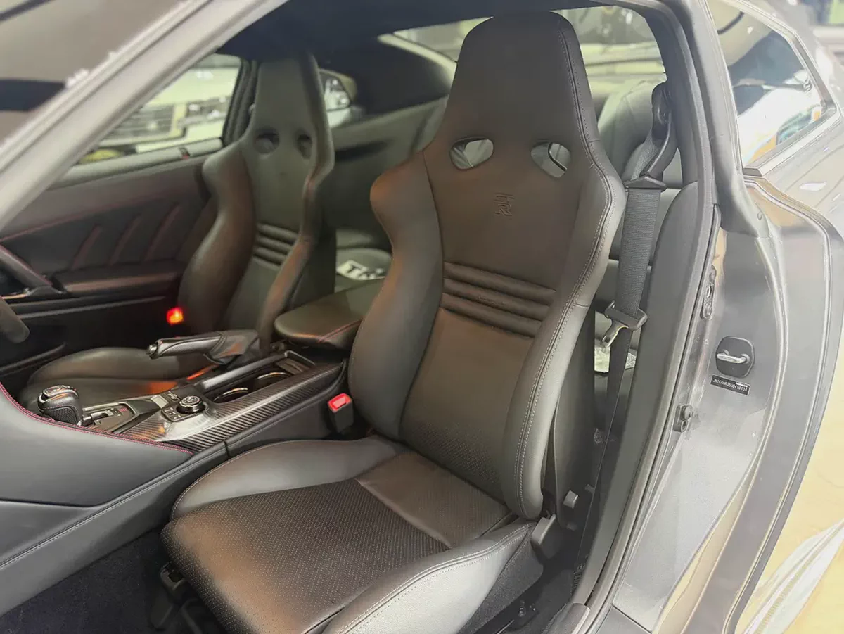 2019 Nissan GT-R Nismo | European Specs | Low Mileage l 1300 Hp-13-13