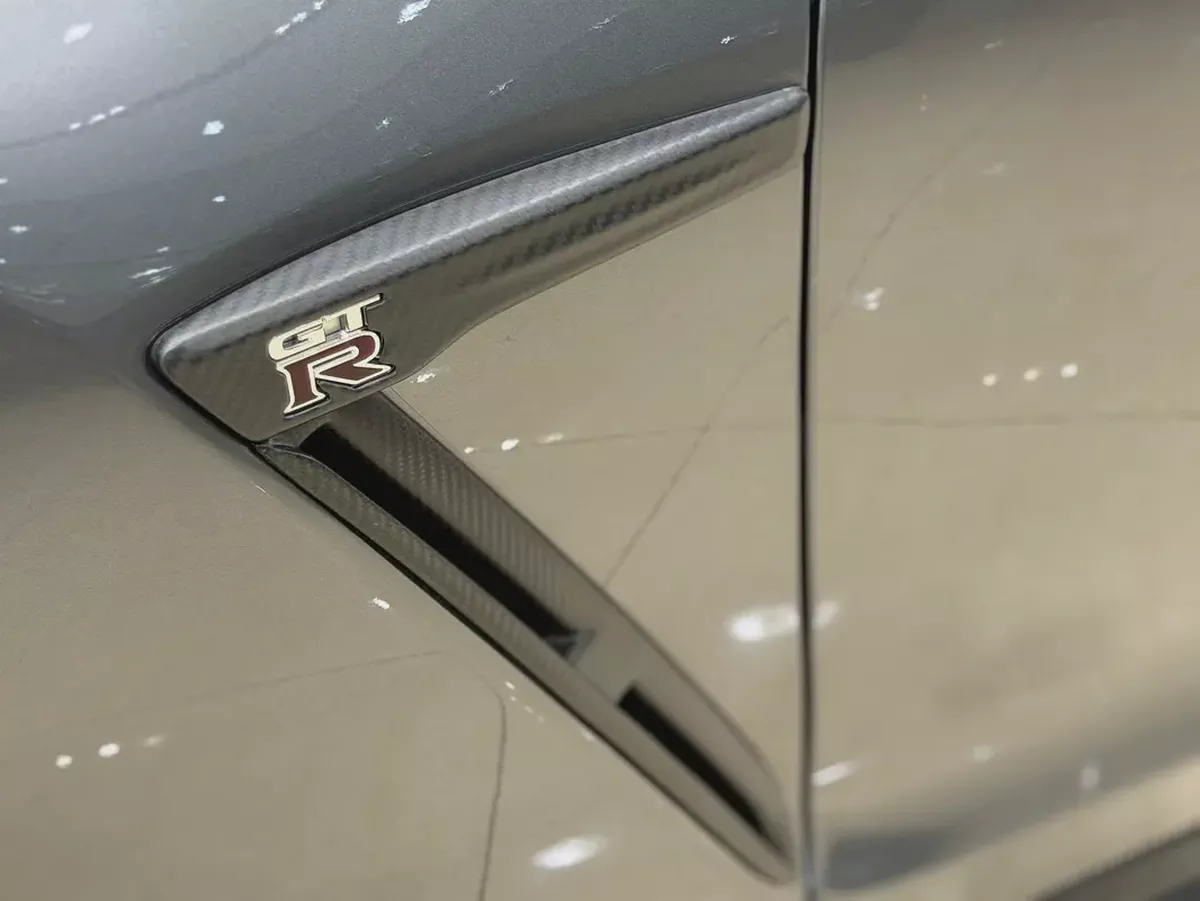 2019 Nissan GT-R Nismo | European Specs | Low Mileage l 1300 Hp-15-15