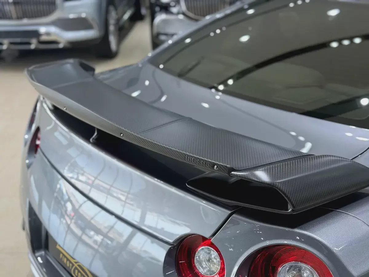 2019 Nissan GT-R Nismo | European Specs | Low Mileage l 1300 Hp-8-8