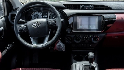 2026 Toyota Hilux SC GLX 2.8L AT Diesel (White-Red)-15