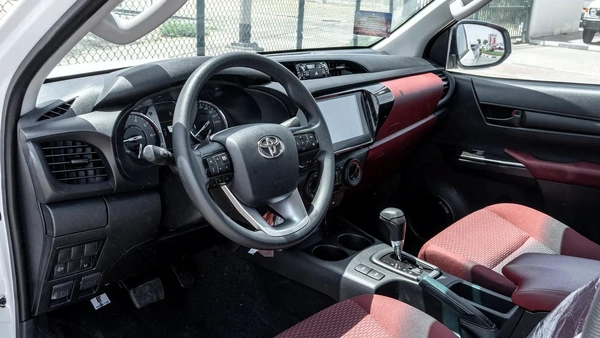 2026 Toyota Hilux SC GLX 2.8L AT Diesel (White-Red)