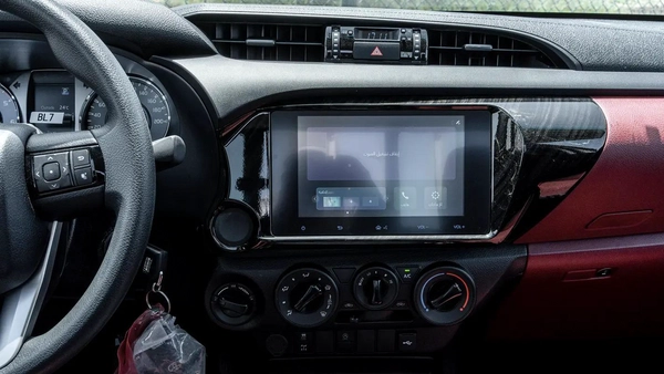 2026 Toyota Hilux SC GLX 2.8L AT Diesel (White-Red)