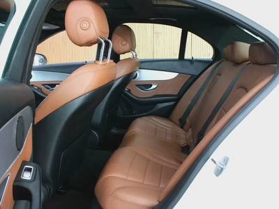 2019 - Mercedes-Benz C200 | GCC-12