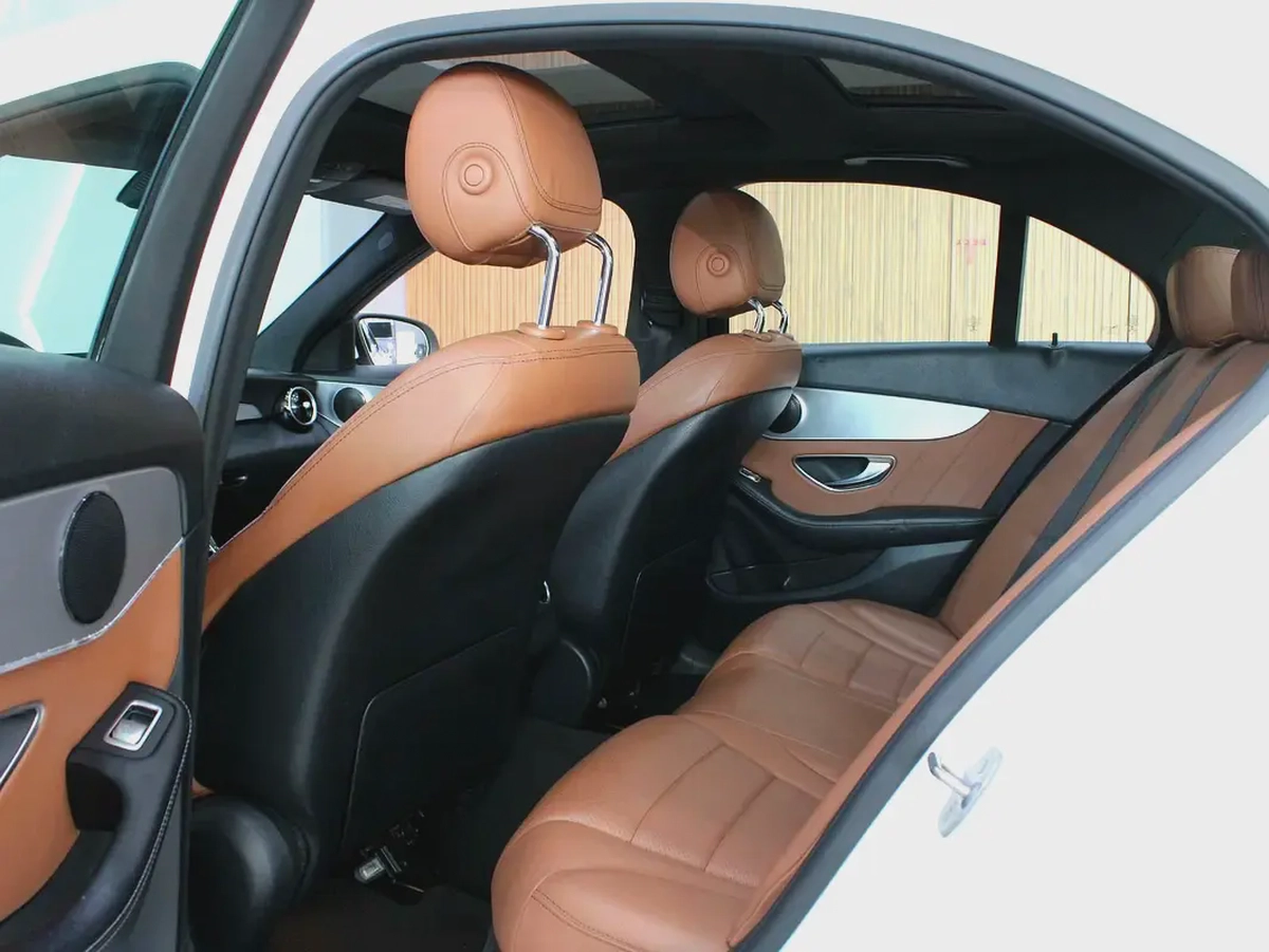 2019 - Mercedes-Benz C200 | GCC-11-11