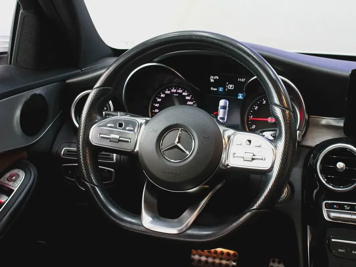 2019 - Mercedes-Benz C200 | GCC-15-15