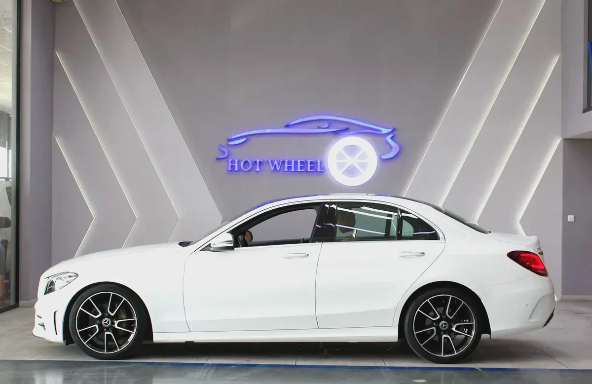 2019 - Mercedes-Benz C200 | GCC-6-6
