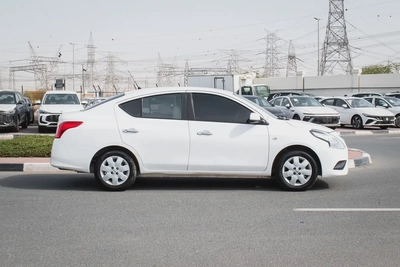 2022 - NISSAN SUNNY - GCC SPECS - EXCELLENT CONDITION - FULL SERVICE HISTORY-3