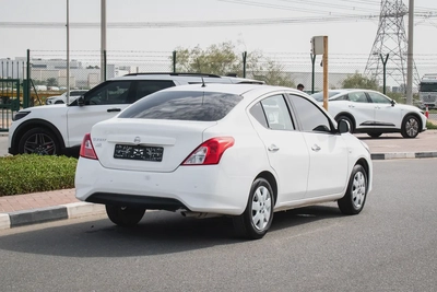 2022 - NISSAN SUNNY - GCC SPECS - EXCELLENT CONDITION - FULL SERVICE HISTORY-6
