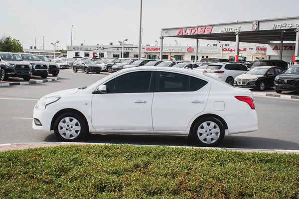 2022 - NISSAN SUNNY - GCC SPECS - EXCELLENT CONDITION - FULL SERVICE HISTORY