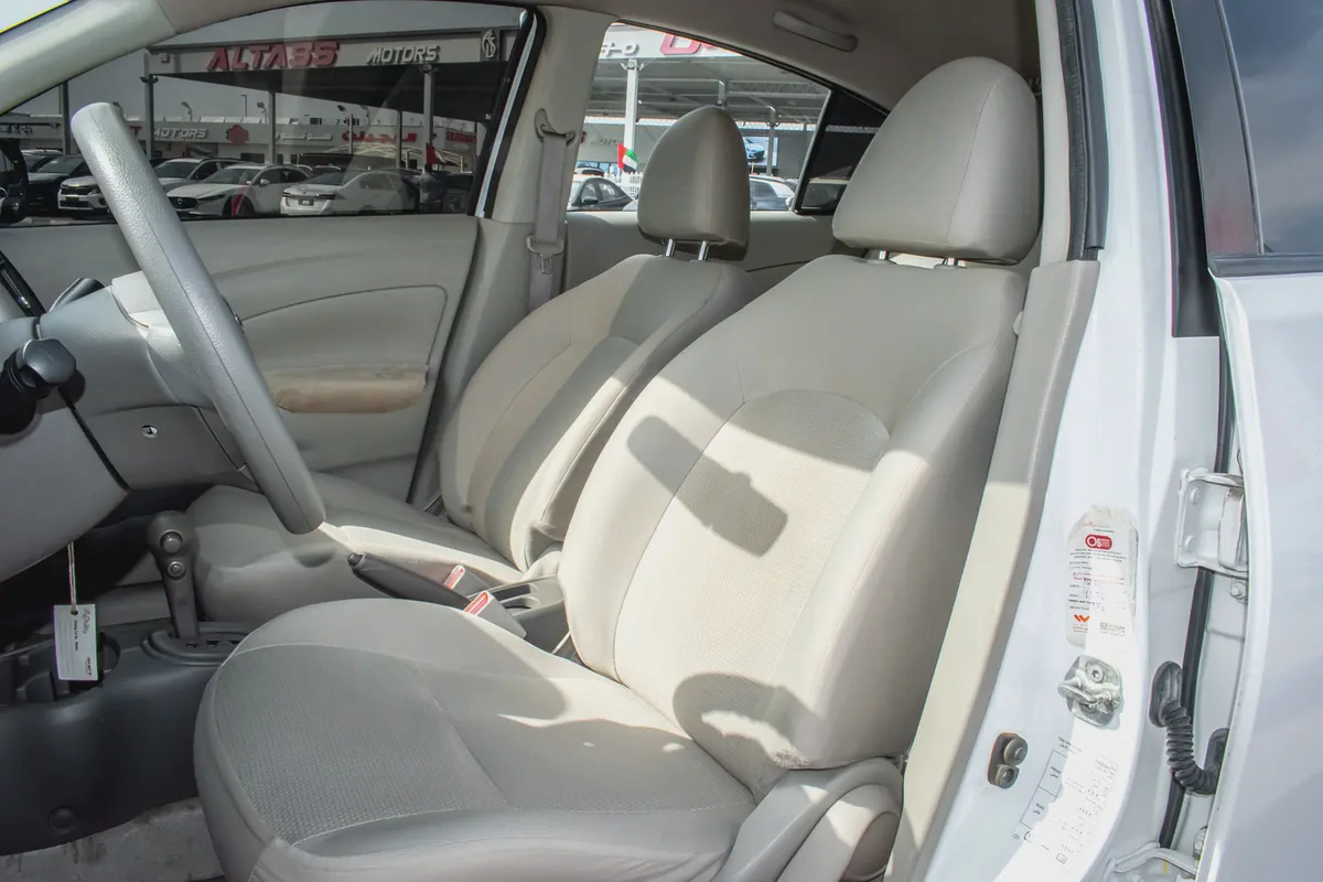 2022 - NISSAN SUNNY - GCC SPECS - EXCELLENT CONDITION - FULL SERVICE HISTORY-12-12