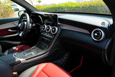 Mercedes-Benz GLC 300 4MATIC 2020 - American Specs-14