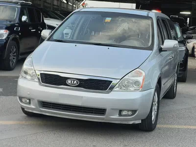 Kia Sedona Limited 2011 - American Specs-0