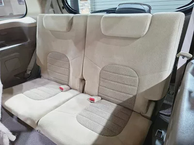 SE 4WD . GCC Specs . Excellent Condition-14