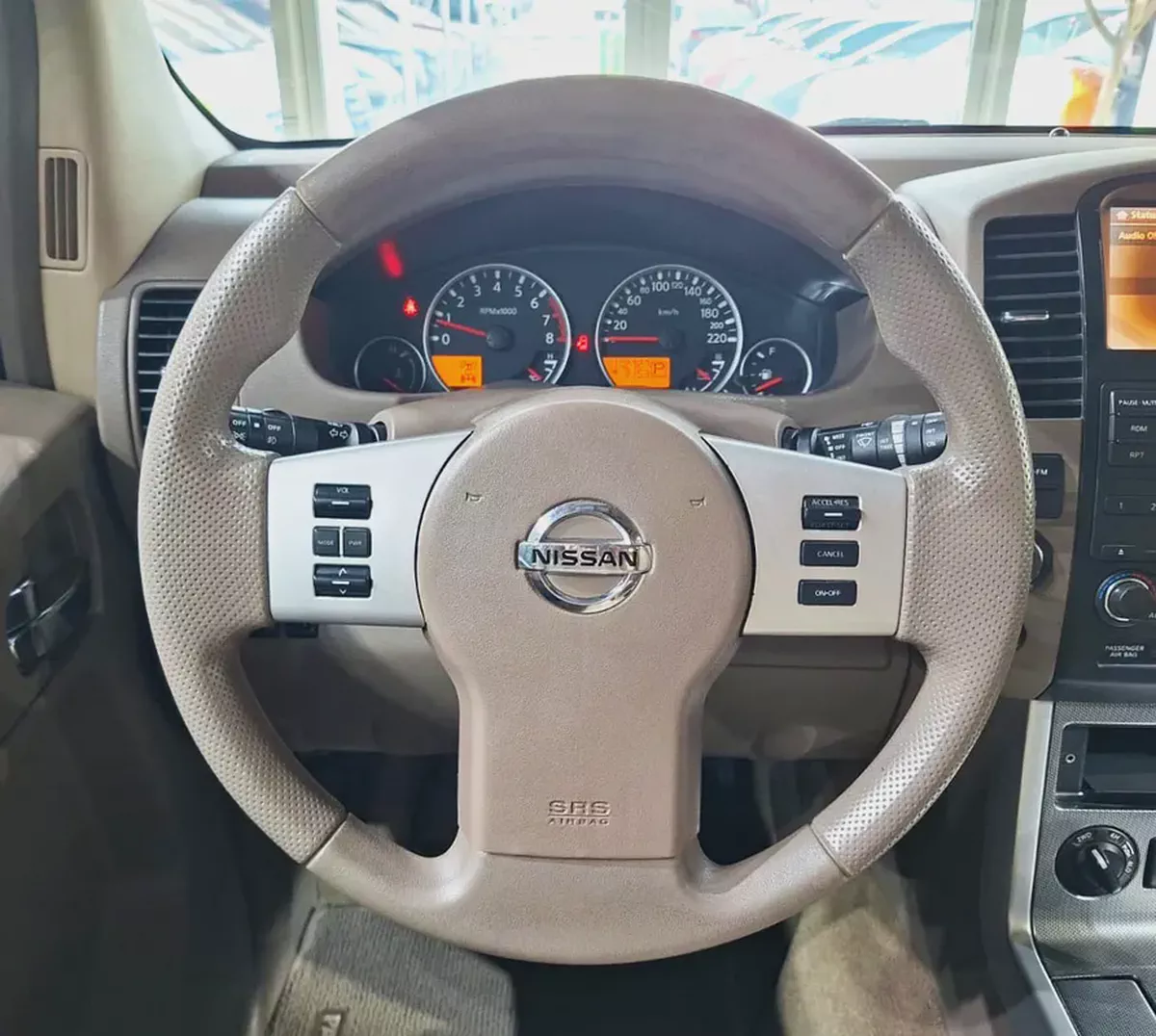 SE 4WD . GCC Specs . Excellent Condition-11-11