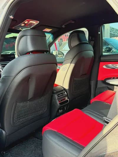 2023 Genesis GV70 2.5T - Korean Specs - Low Mileage - Pristine Condition-9