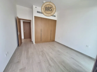 Brand New Luxurious 1bhk Flat With Chiller Free-6