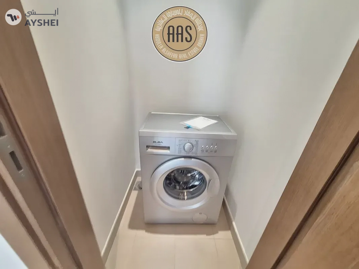 Brand New Luxurious 1bhk Flat With Chiller Free-9-9