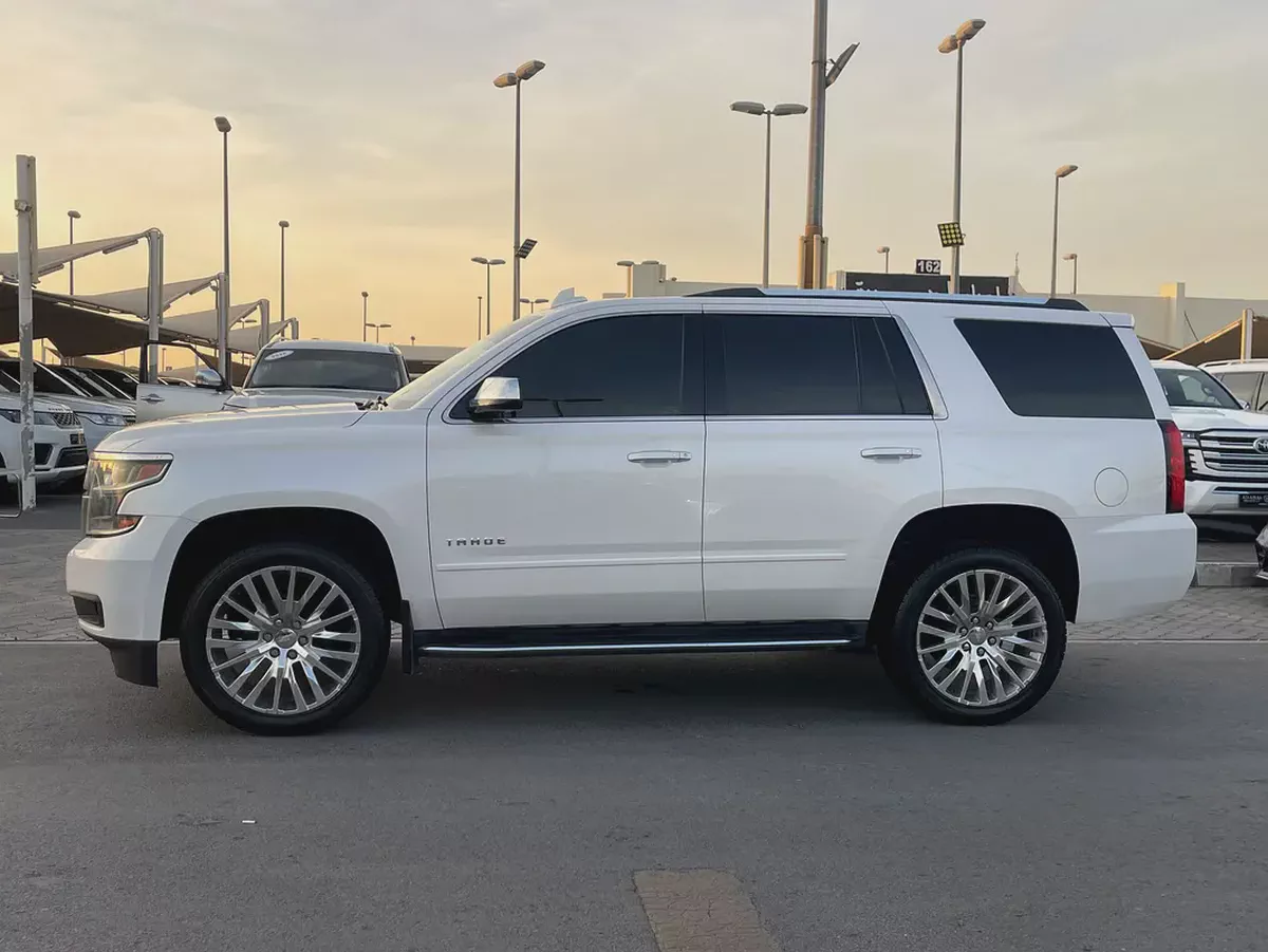 Chevrolet Tahoe 2018 Premium - American Specs-3-3