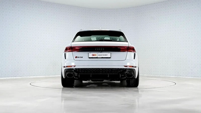 Audi RS Q8 4.0 TFSI quattro-1