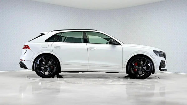 Audi RS Q8 4.0 TFSI quattro