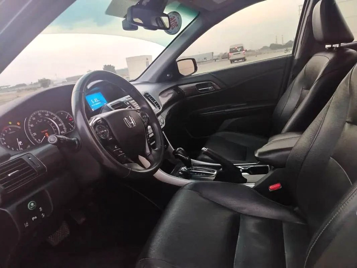 هوندا أكورد TOURING V6 أوراق جمارك-10-10