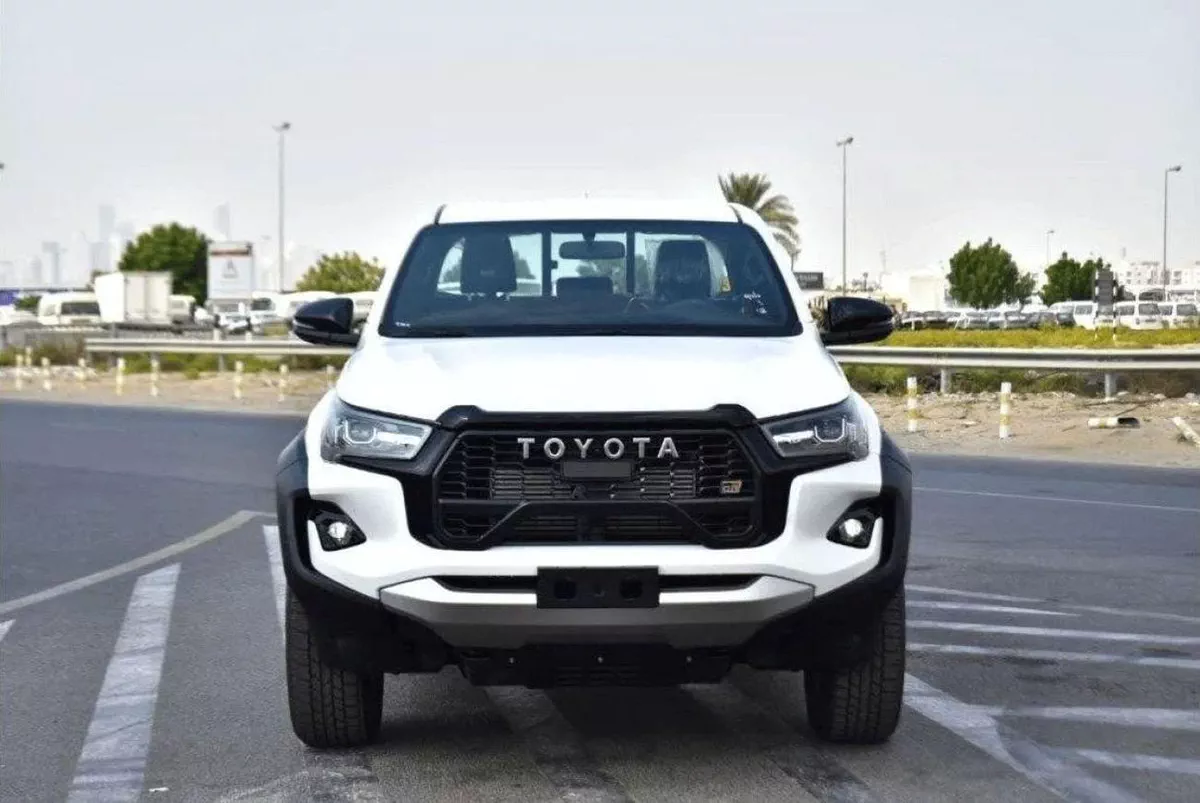 Toyota Hilux GR SPORT toyota hilux 2.8 diesel 2025  gr-sport-2-0