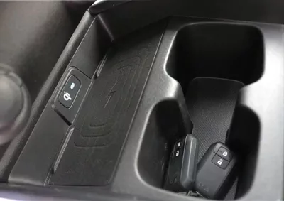 Suzuki Fronx GLX 1.5P AT MY2024 – BLUISH BLACK PEARL-16
