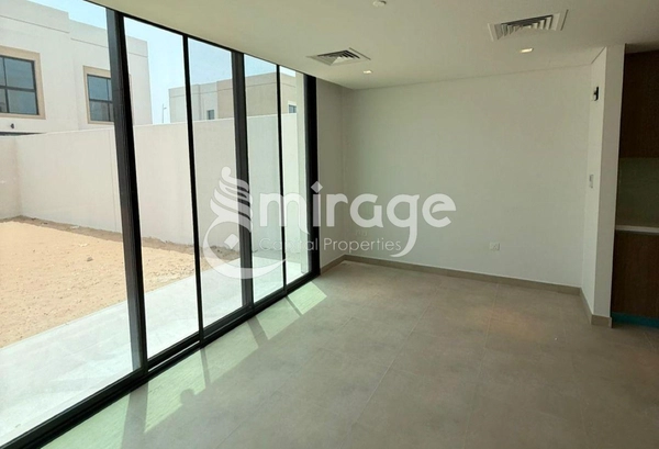 Spacious 3BR Duplex | Premium Location