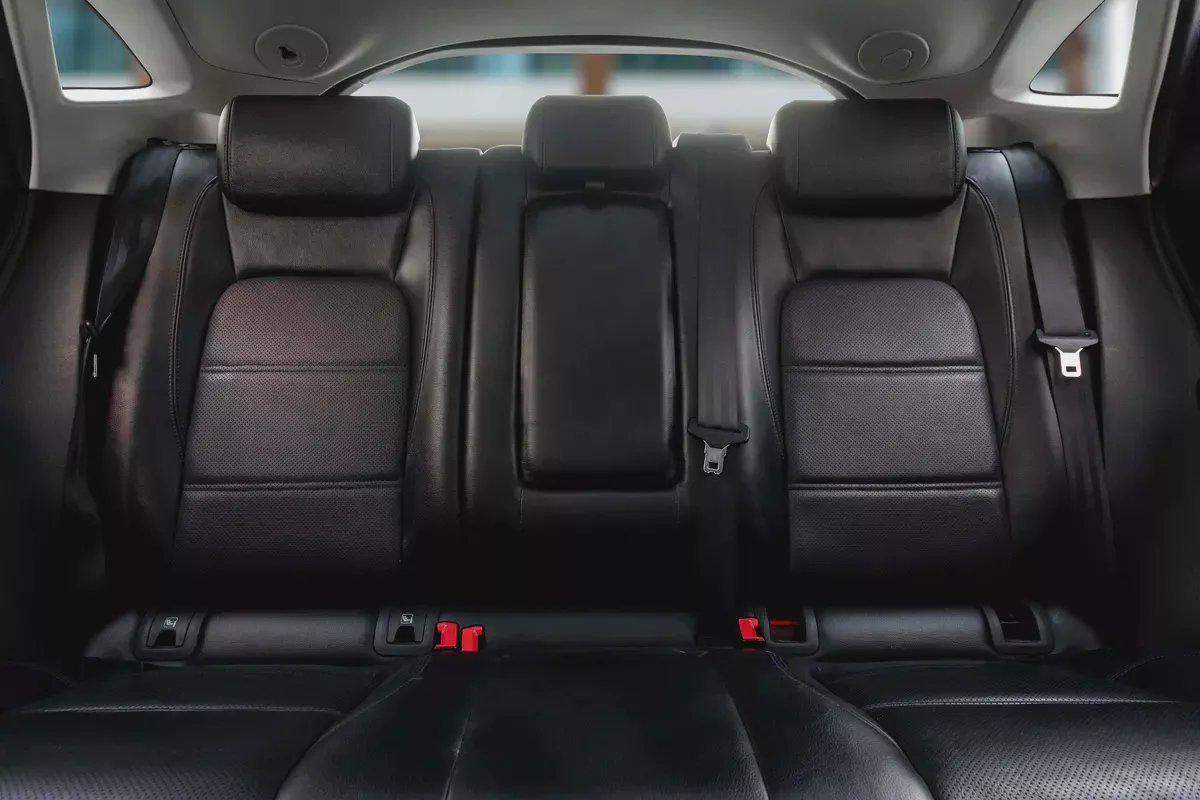 1,371 P.M |  E-Pace R-Dynamic S | 0% Downpayment | FULL OPTION!-11-11