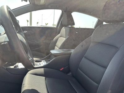 Chevrolet Malibu LS (NON GCC)-10