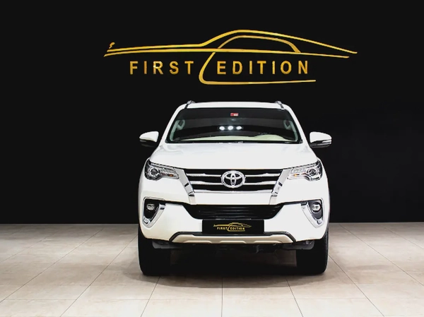 2019 ll Toyota fortuner ll VXR - V6 ll Gcc ll Full Option ll Single Owner