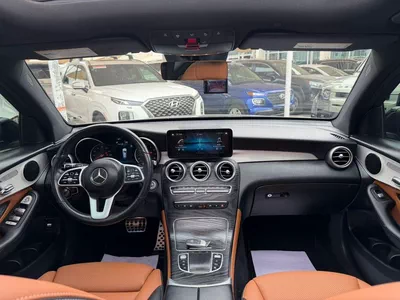 For sale Mercedes-Benz GLC 300 I (X253) Facelift, 2.0 l, 2021 in UAE, Sharjah-8