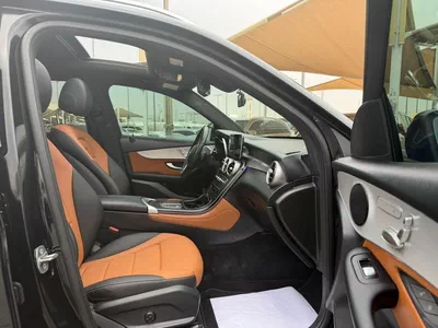 For sale Mercedes-Benz GLC 300 I (X253) Facelift, 2.0 l, 2021 in UAE, Sharjah-14
