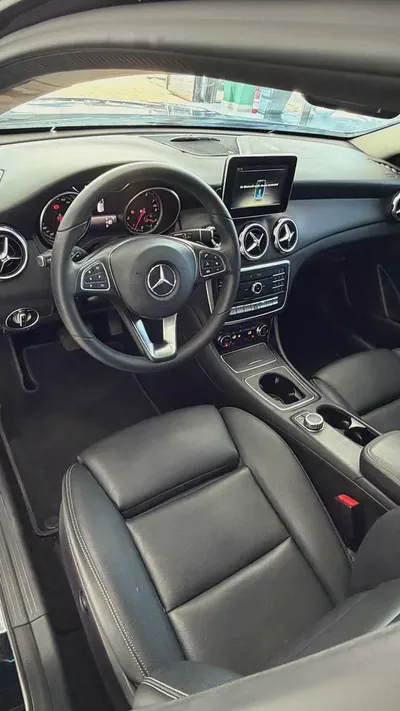 Mercedes-Benz GLA 220 2018 | Korean Specs | Excellent Condition-9