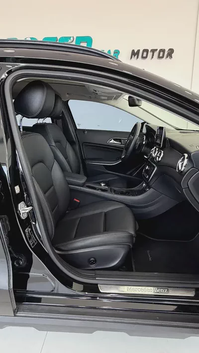 Mercedes-Benz GLA 220 2018 | Korean Specs | Excellent Condition-10