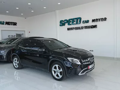 Mercedes-Benz GLA 220 2018 | Korean Specs | Excellent Condition-2