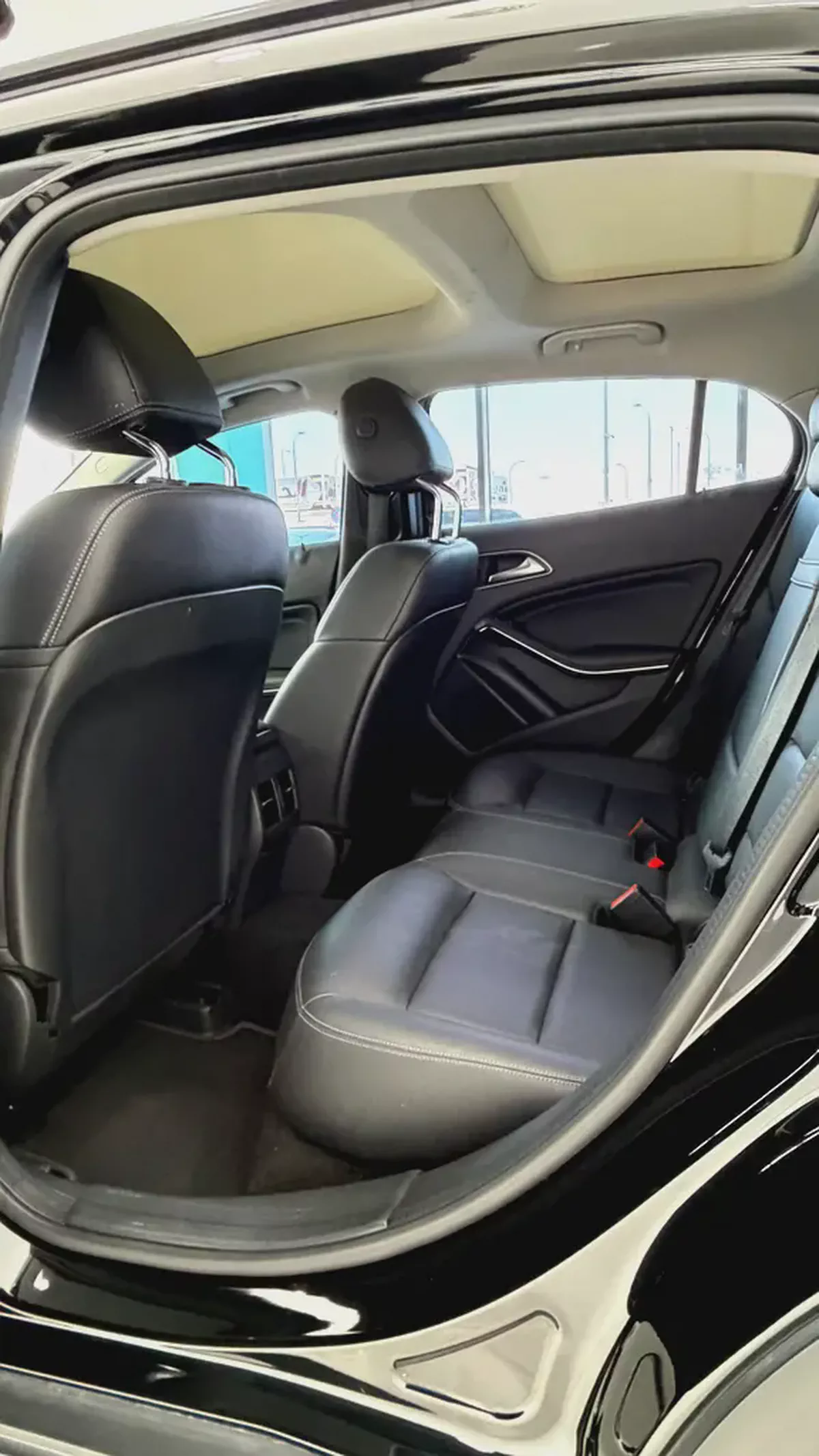 Mercedes-Benz GLA 220 2018 | Korean Specs | Excellent Condition-11-11