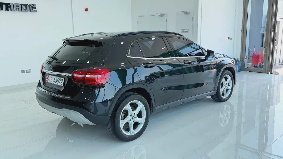 Mercedes-Benz GLA 220 2018 | Korean Specs | Excellent Condition-6-6