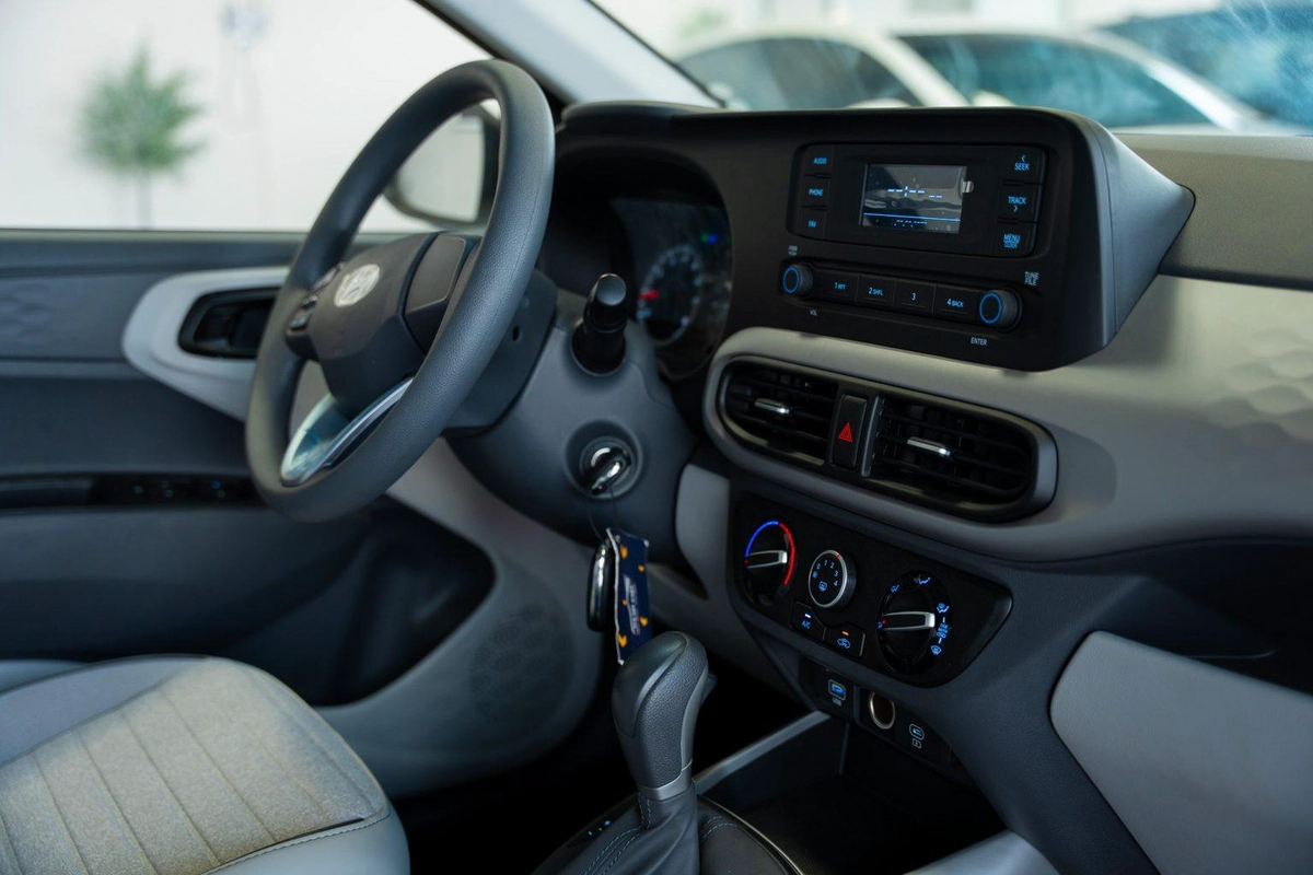 HYUNDAI GRAND i10 MODEL 2026 GCC SPECS-4-4