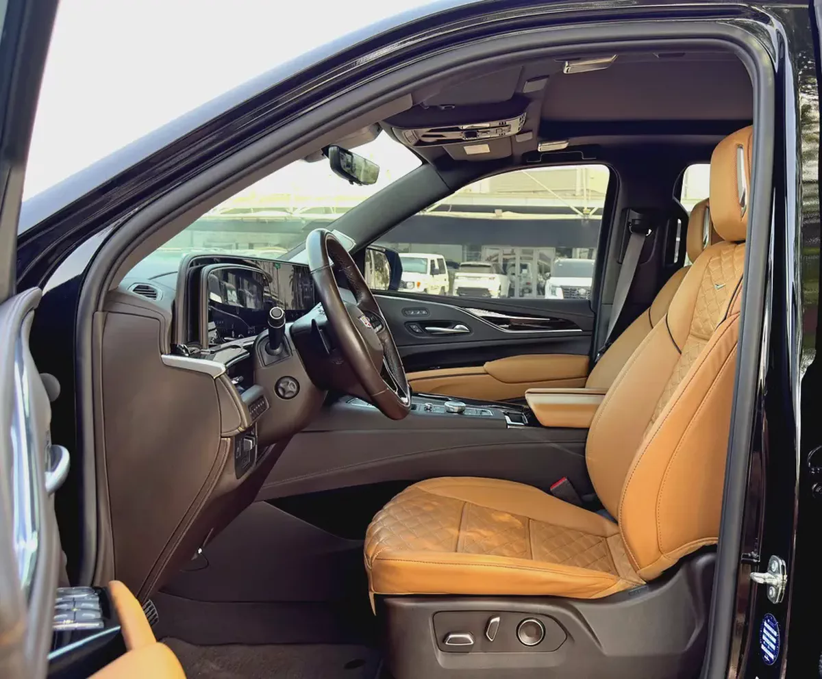 2023 Cadillac Escalade Sport, Dealer Warranty, GCC Specifications-8-8
