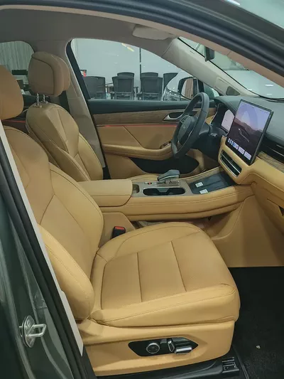 Seres 5 Premium 2025 GCC Specs-13