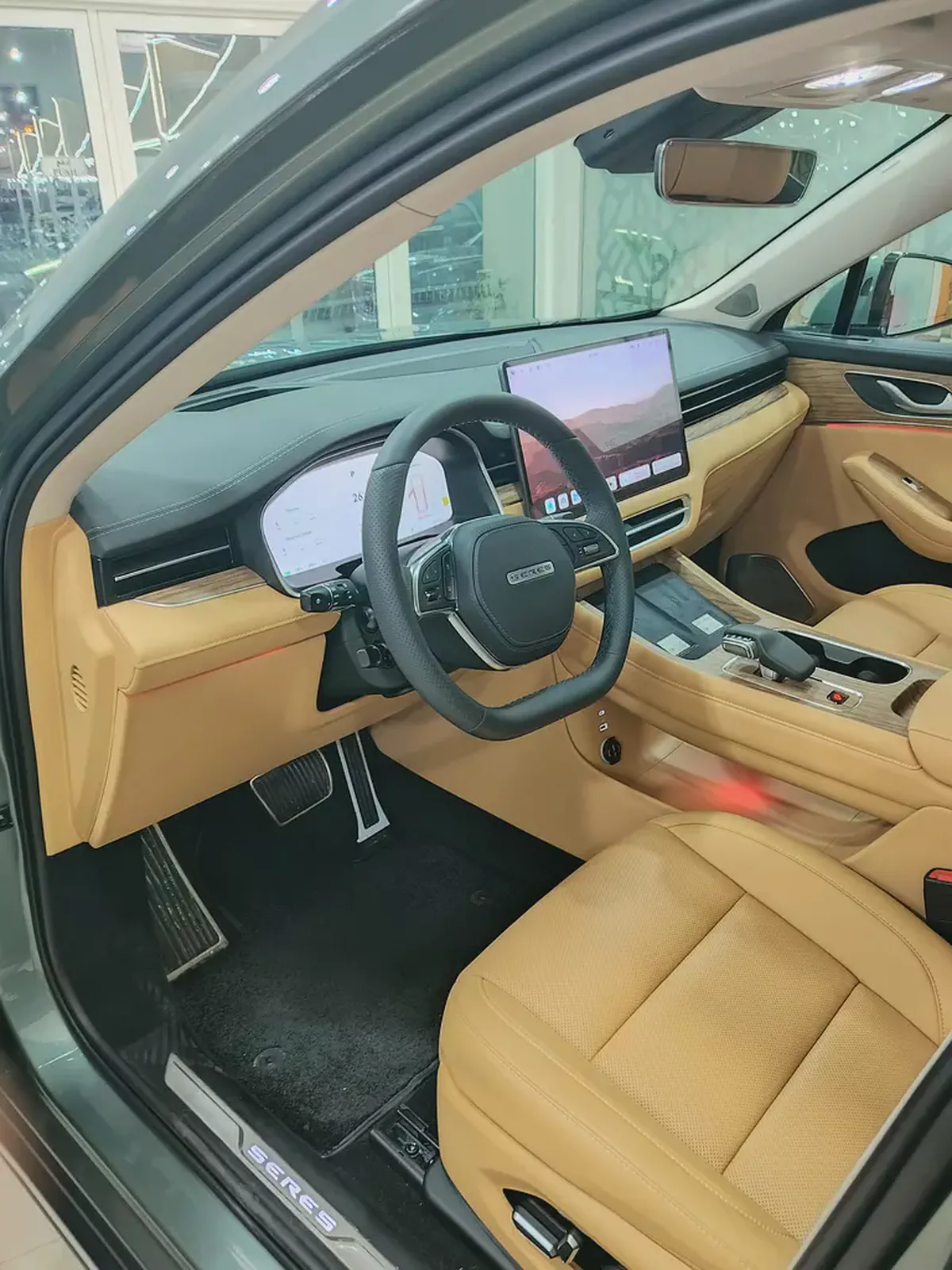 Seres 5 Premium 2025 GCC Specs-9-9