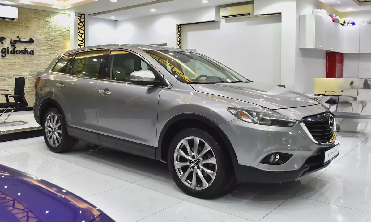 EXCELLENT DEAL for our Mazda CX-9 AWD ( 2014 Model ) in Silver Color GCC Specs-2-2