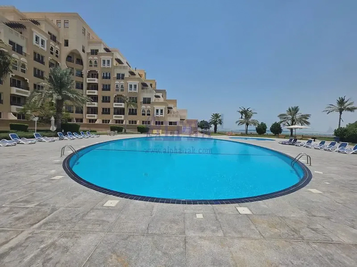 3BR Plus Maid Room | UNfurnished | Garden view-1-1