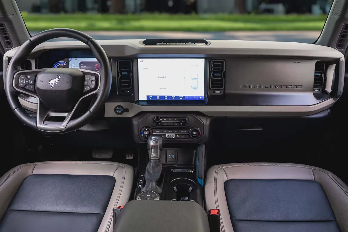 4,309 P.M |  Bronco Wildtrak 2.7L | 0% Downpayment | IMMACULATE!-7-7
