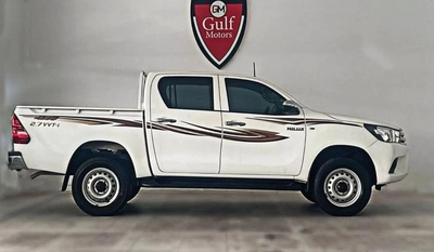 Toyota Hilux GL 2.7L-4CYL EXCELLENT CONDITION - 4WD MANUAL GEAR-1