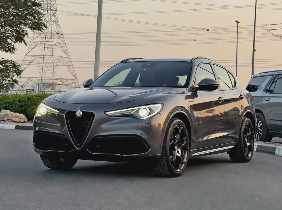 2022 Alfa Romeo Stelvio Veloce Q4, GCC Specifications