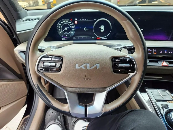 Kia K8 Noblesse 2022 - Korean Specs - GCC Ready